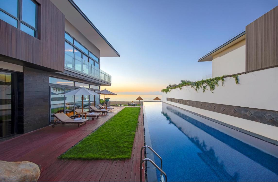 Howard Johnson Sandalwoods Resort Huizhou Huidong Екстериор снимка