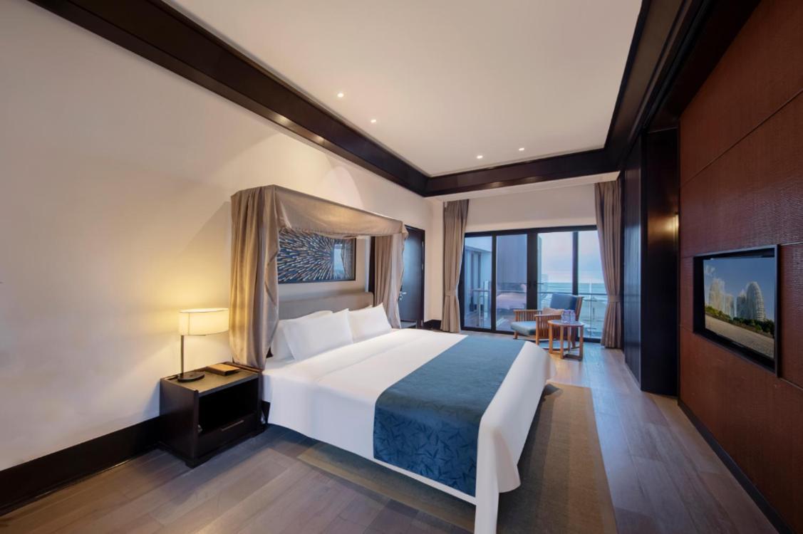 Howard Johnson Sandalwoods Resort Huizhou Huidong Екстериор снимка