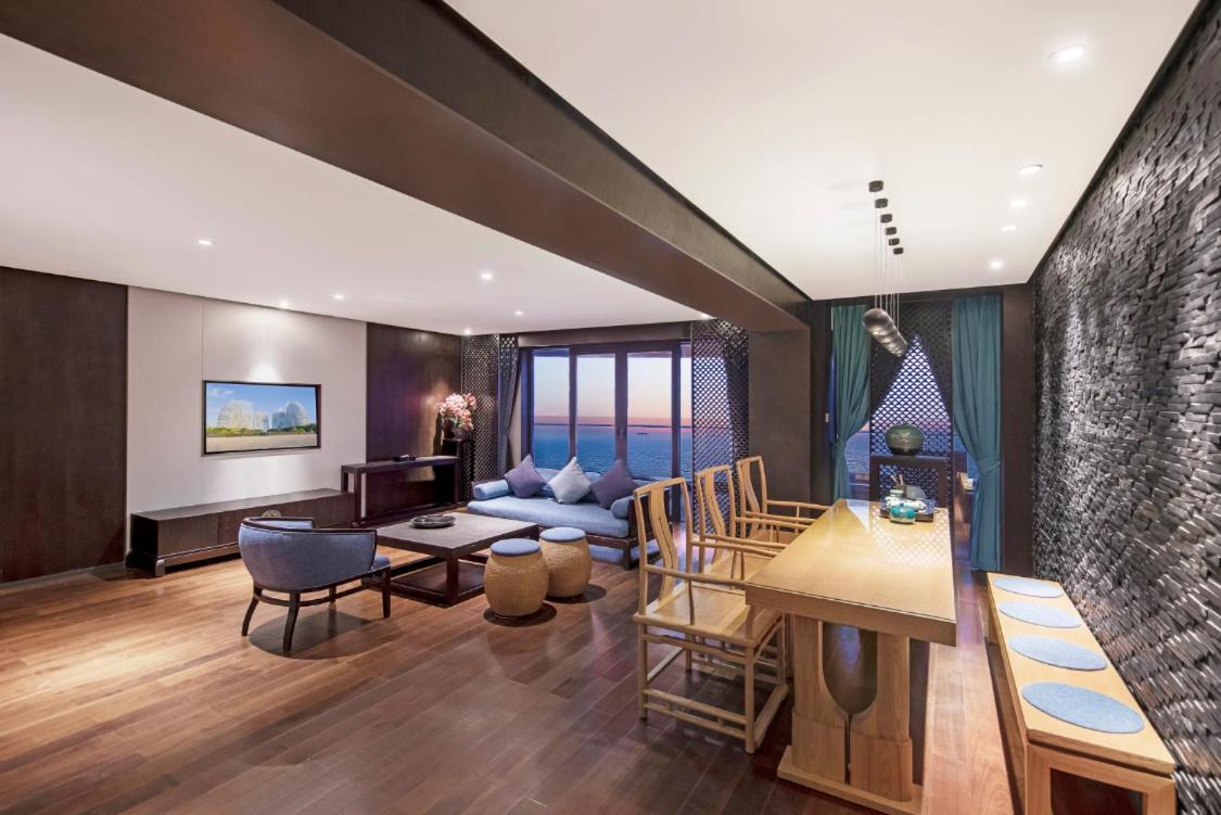 Howard Johnson Sandalwoods Resort Huizhou Huidong Екстериор снимка