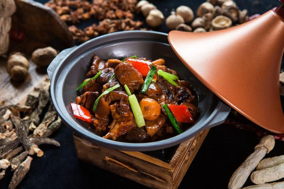 Howard Johnson Sandalwoods Resort Huizhou Huidong Екстериор снимка