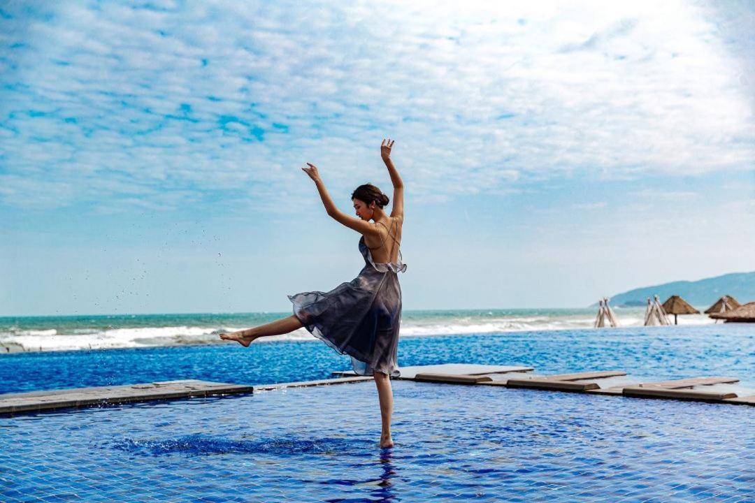 Howard Johnson Sandalwoods Resort Huizhou Huidong Екстериор снимка