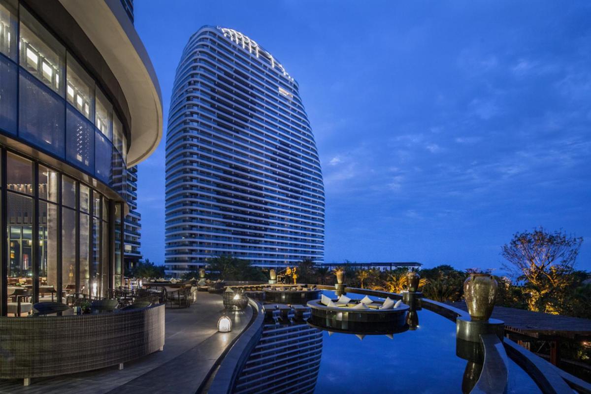 Howard Johnson Sandalwoods Resort Huizhou Huidong Екстериор снимка